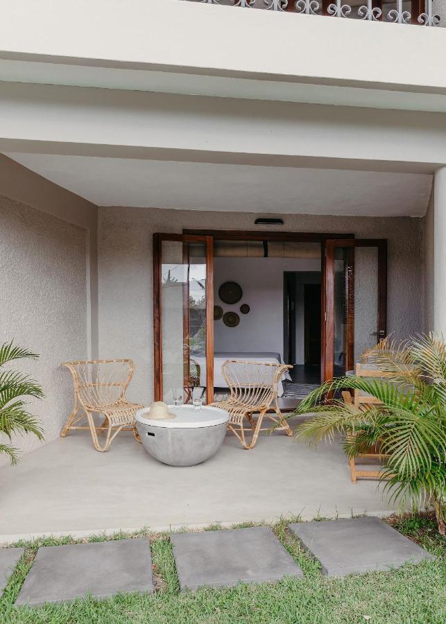 Boutik Le Morne Holiday Apartments Le Morne Brabant Exterior foto